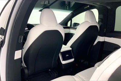 2023 Tesla Model X Standard Range