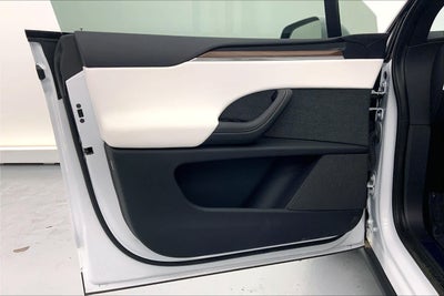 2023 Tesla Model X Standard Range