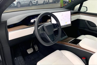 2023 Tesla Model X Standard Range