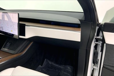 2023 Tesla Model X Standard Range
