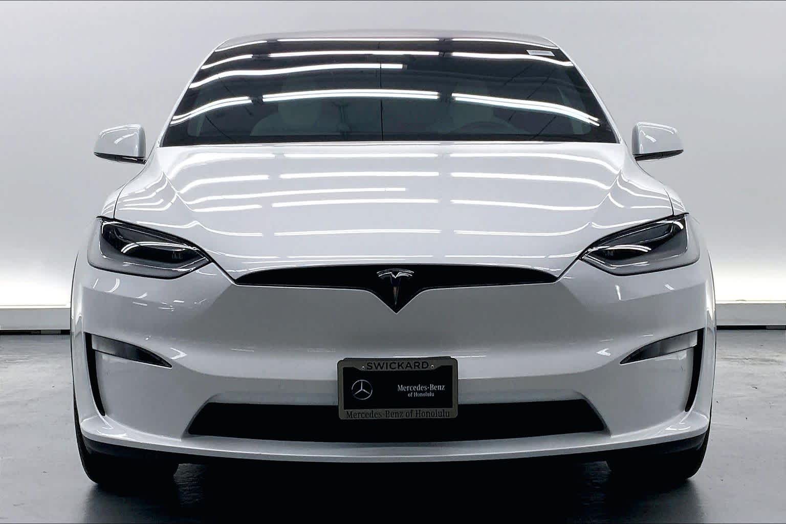 2023 Tesla Model X Standard Range