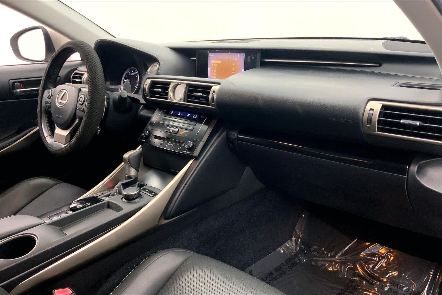 2014 Lexus IS 250 4dr Sport Sdn Auto RWD