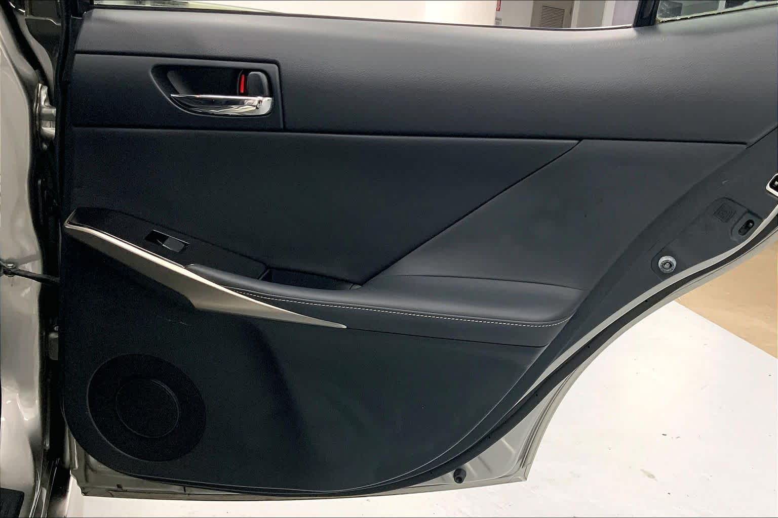 2014 Lexus IS 250 4dr Sport Sdn Auto RWD