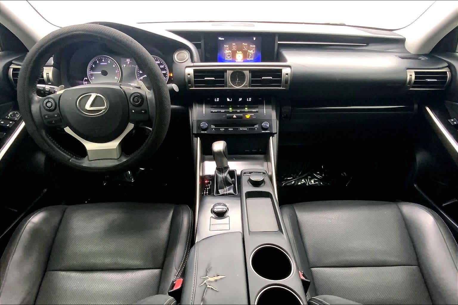 2014 Lexus IS 250 4dr Sport Sdn Auto RWD