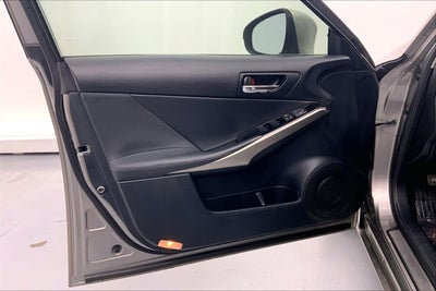2014 Lexus IS 250 4dr Sport Sdn Auto RWD
