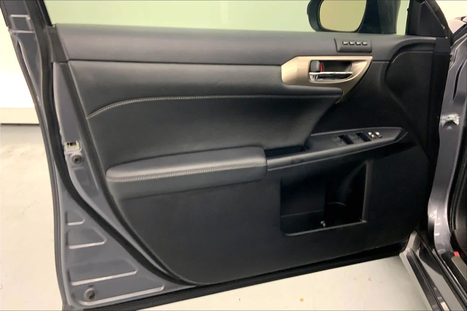 2016 Lexus CT 200h Hybrid