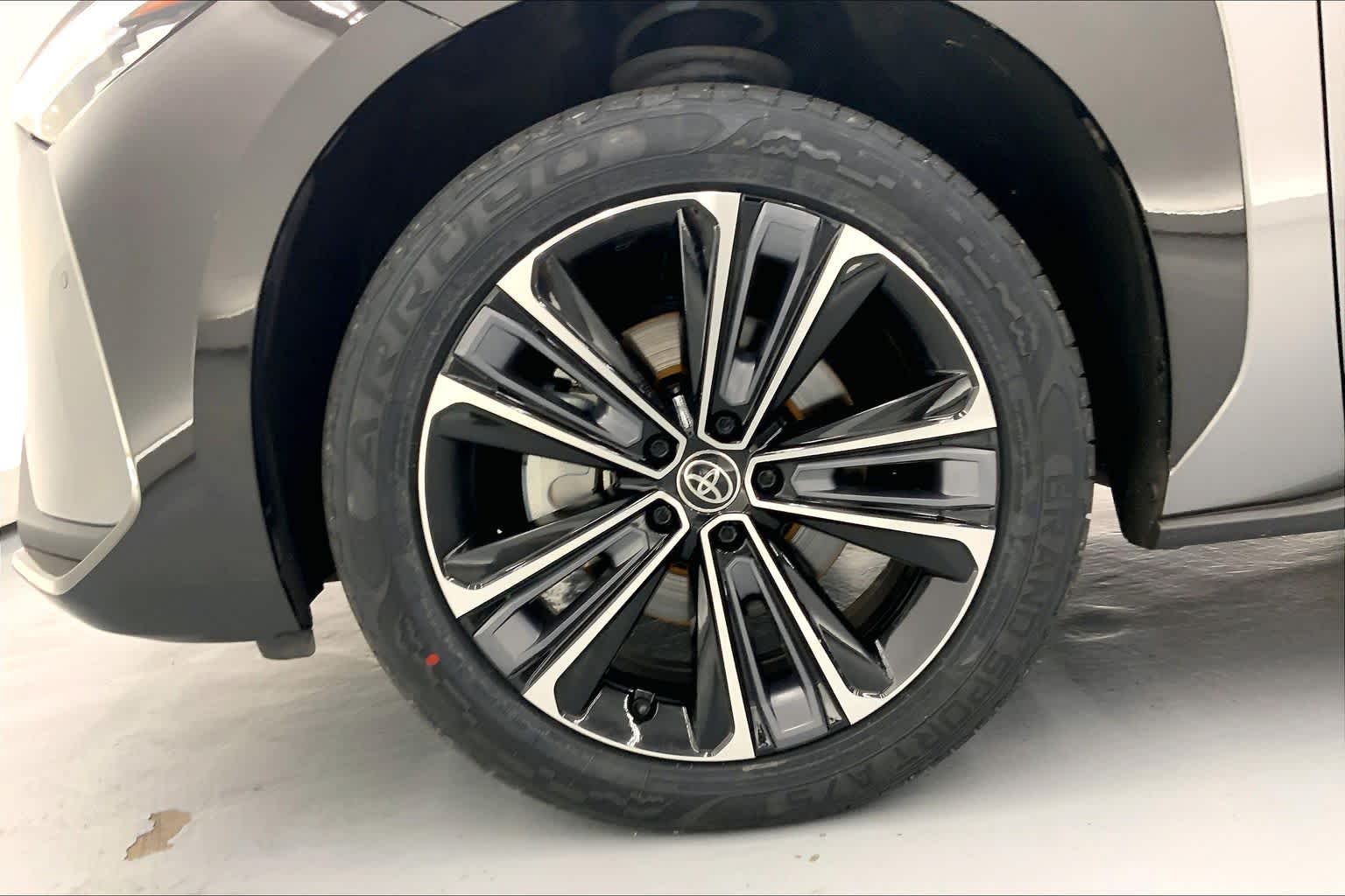 2023 Toyota bZ4X Limited