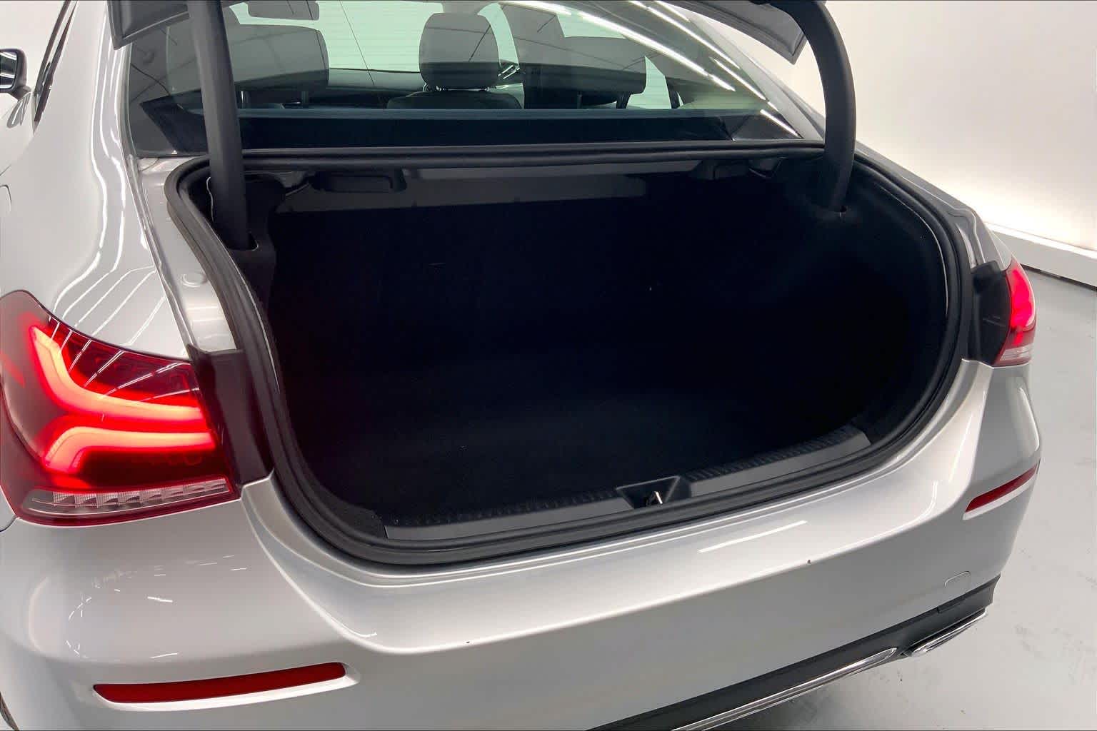 2021 Mercedes-Benz A 220 Sedan