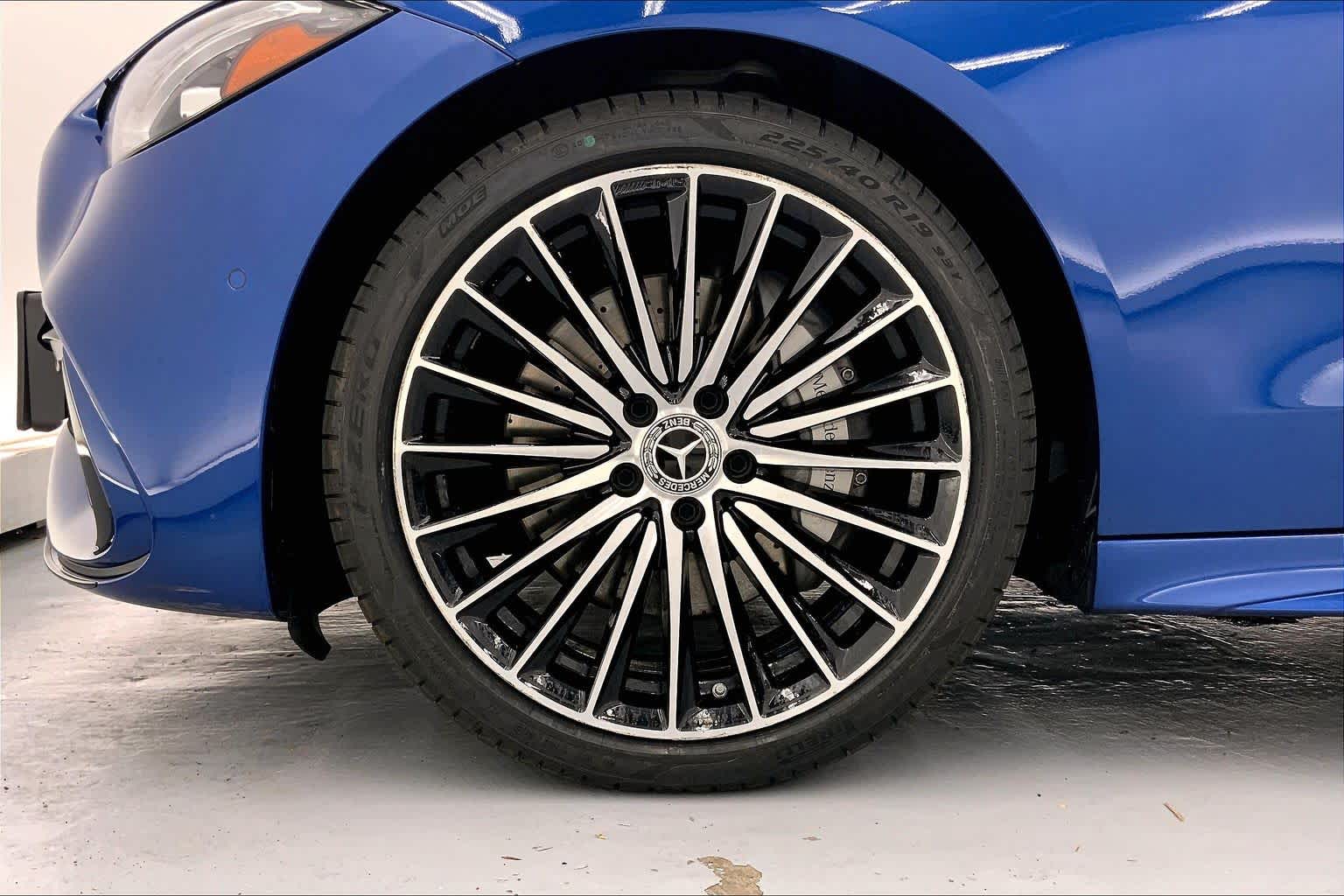 2023 Mercedes-Benz C 300 Sedan