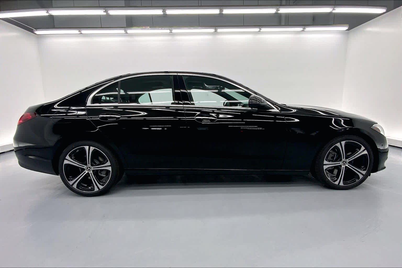 2026 Mercedes-Benz C 300 Sedan