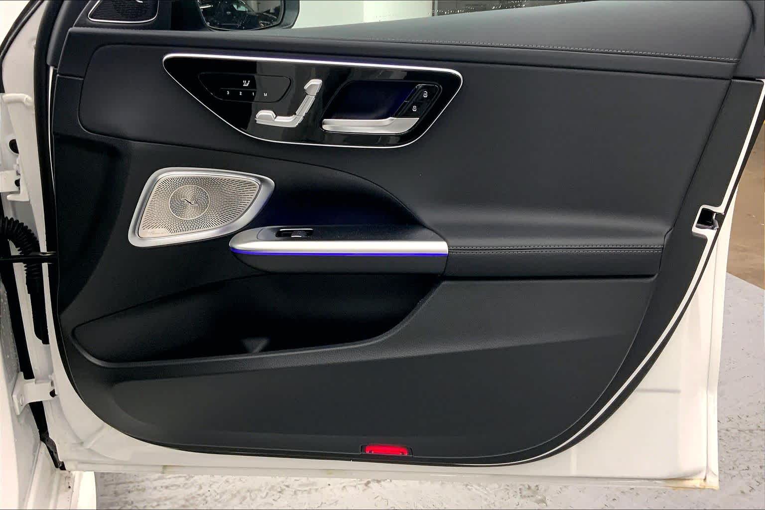 2026 Mercedes-Benz C 300 C 300