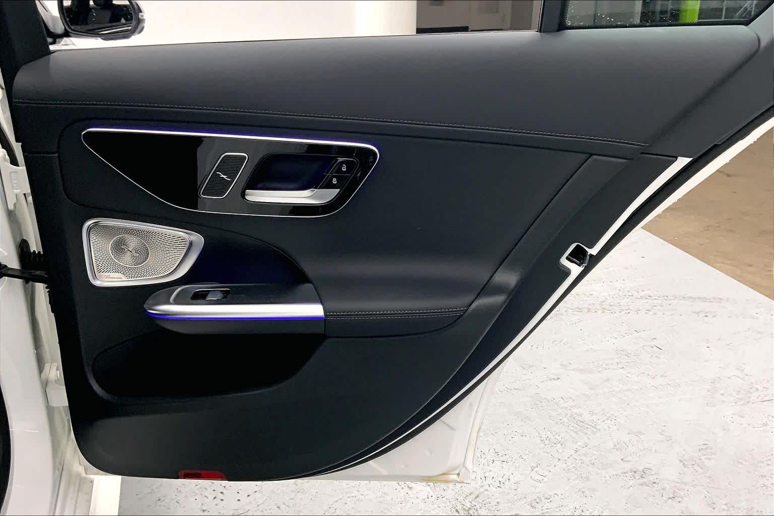 2026 Mercedes-Benz C 300 C 300