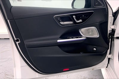 2026 Mercedes-Benz C 300 C 300