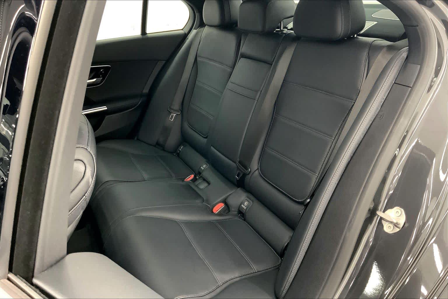 2022 Mercedes-Benz C-Class C 300