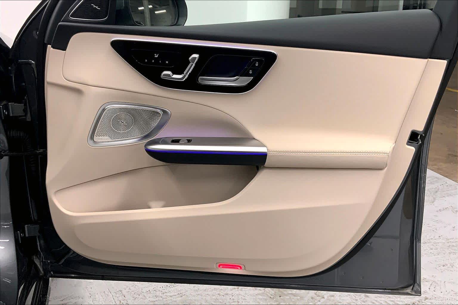 2026 Mercedes-Benz C 300 C 300