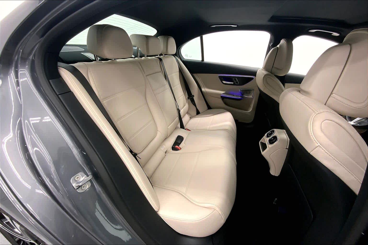 2026 Mercedes-Benz C 300 C 300