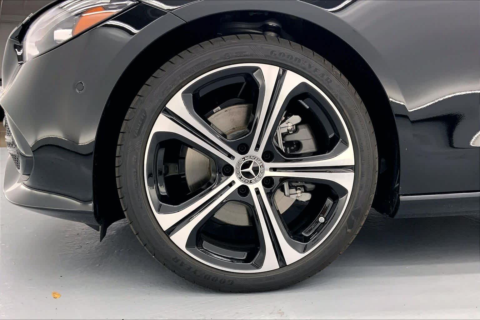 2026 Mercedes-Benz C 300 Sedan