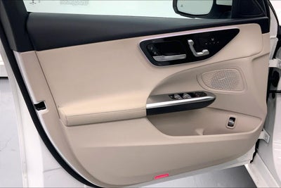 2023 Mercedes-Benz C 300 C 300