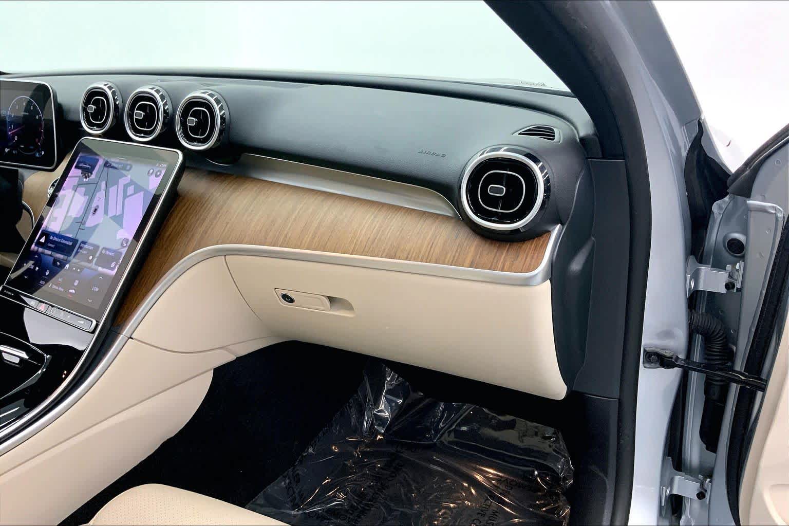 2023 Mercedes-Benz C 300 Sedan