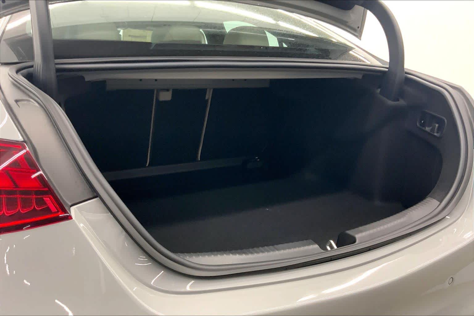 2026 Mercedes-Benz C 300 Sedan