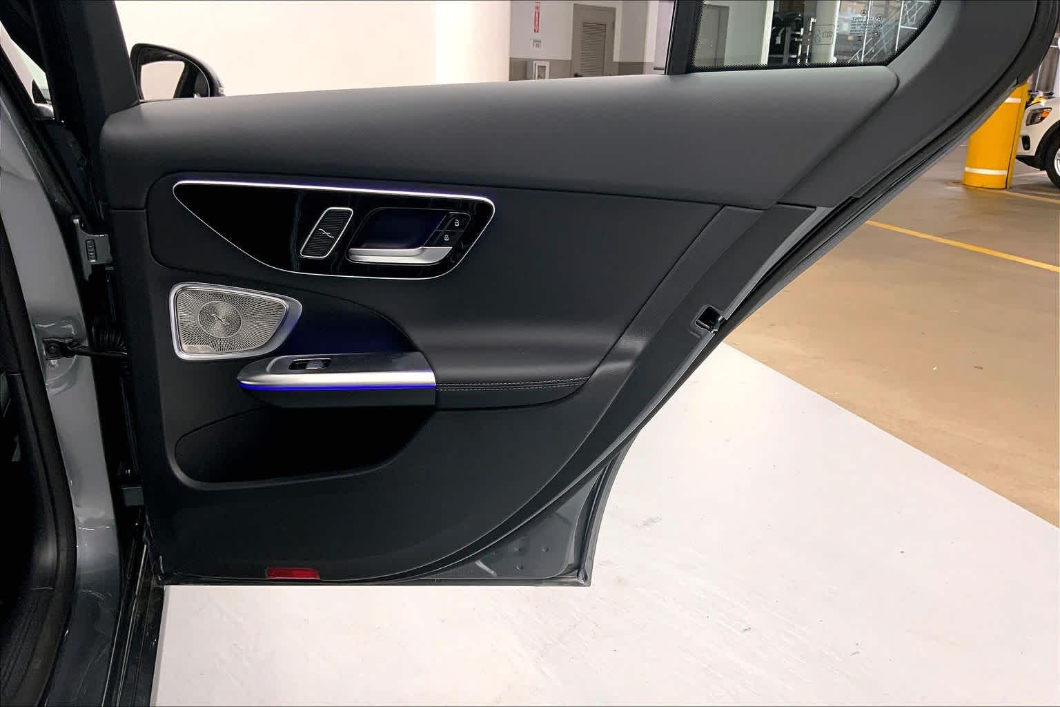 2026 Mercedes-Benz C 300 Sedan