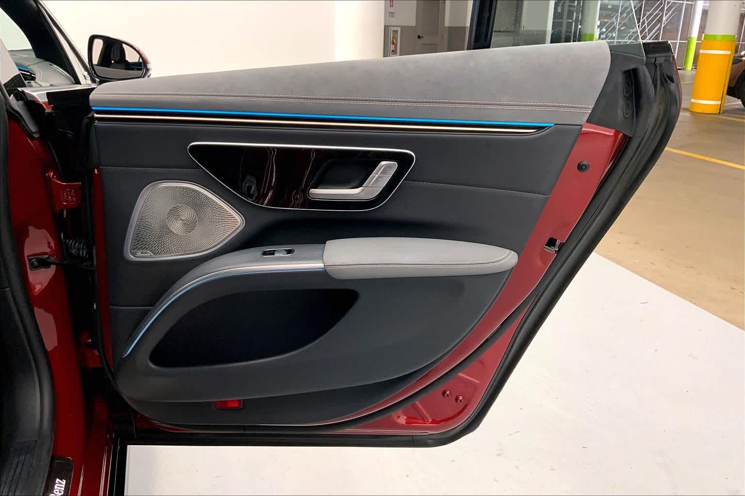 2023 Mercedes-Benz EQS 450 4MATIC® Sedan