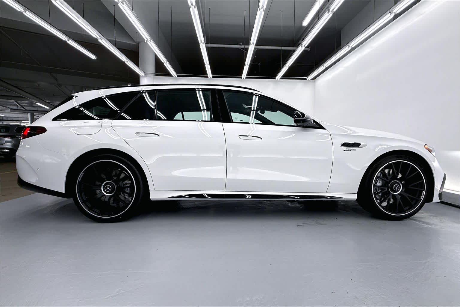 2027 Mercedes-Benz AMG® E 53 Hybrid Wagon