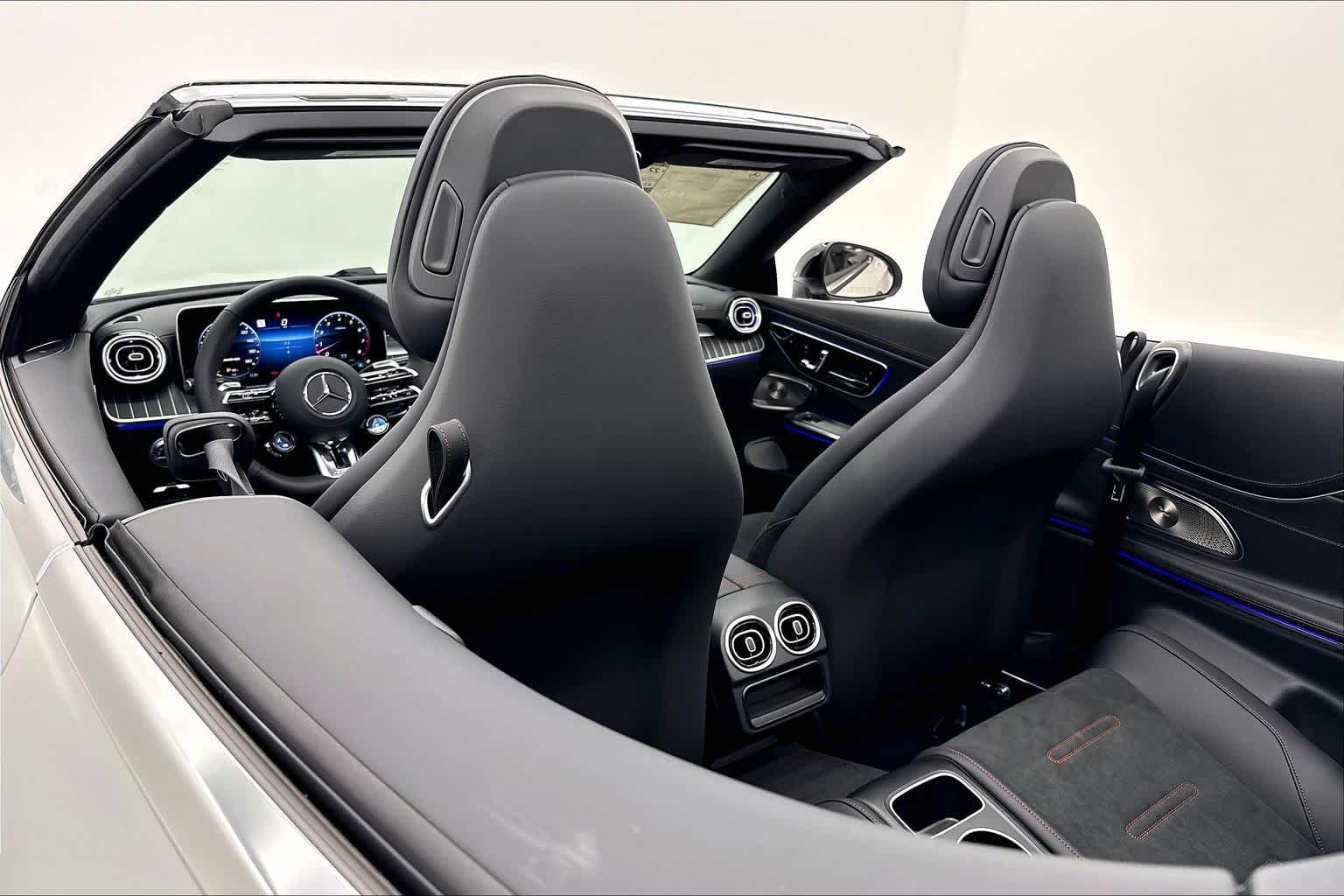 2027 Mercedes-Benz AMG® CLE 53 4MATIC®+ Cabriolet