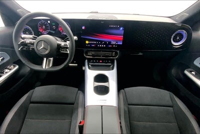 2027 Mercedes-Benz CLA 220 Hybrid FWD