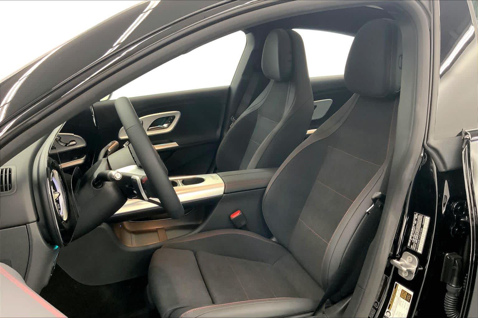 2027 Mercedes-Benz CLA 220 Hybrid FWD
