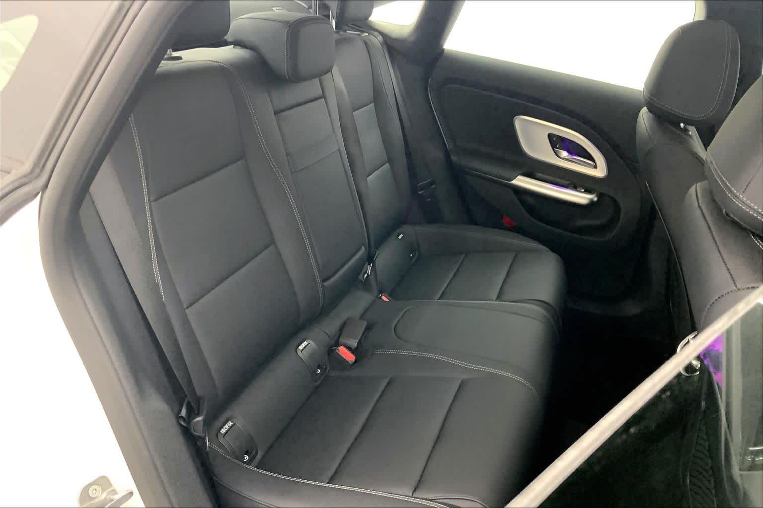 2027 Mercedes-Benz CLA 220 Hybrid FWD