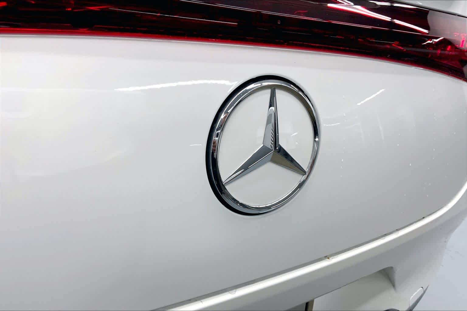 2027 Mercedes-Benz CLA 220 Hybrid FWD