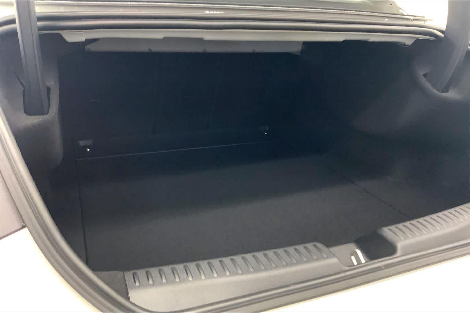 2027 Mercedes-Benz CLA 220 Hybrid FWD