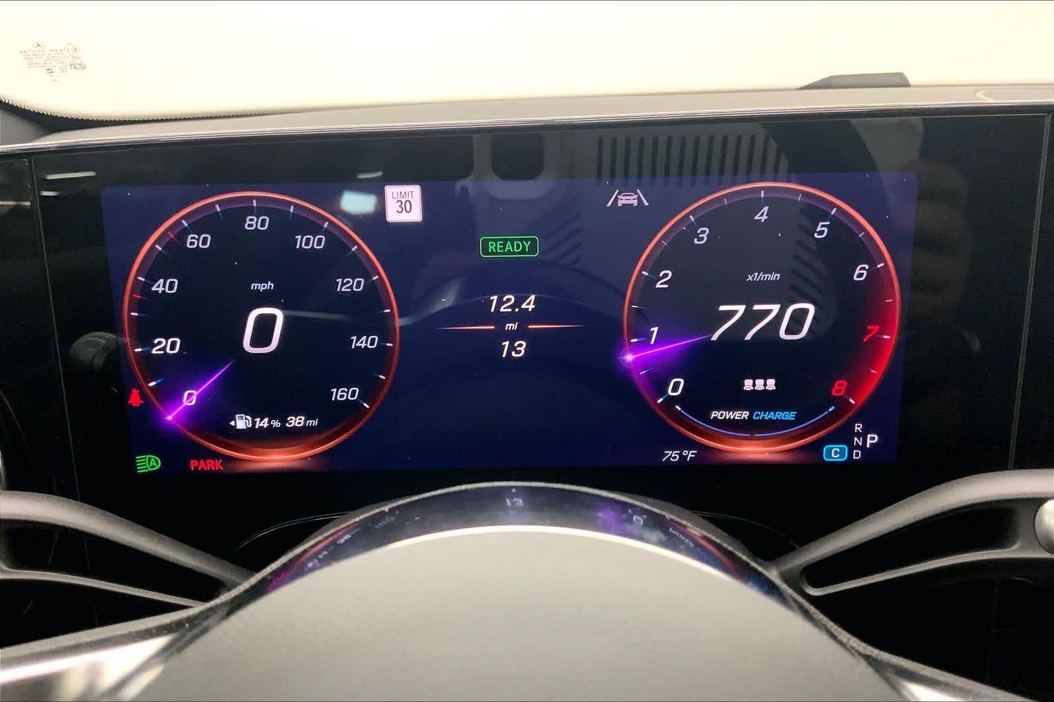 2027 Mercedes-Benz CLA 220 Hybrid FWD