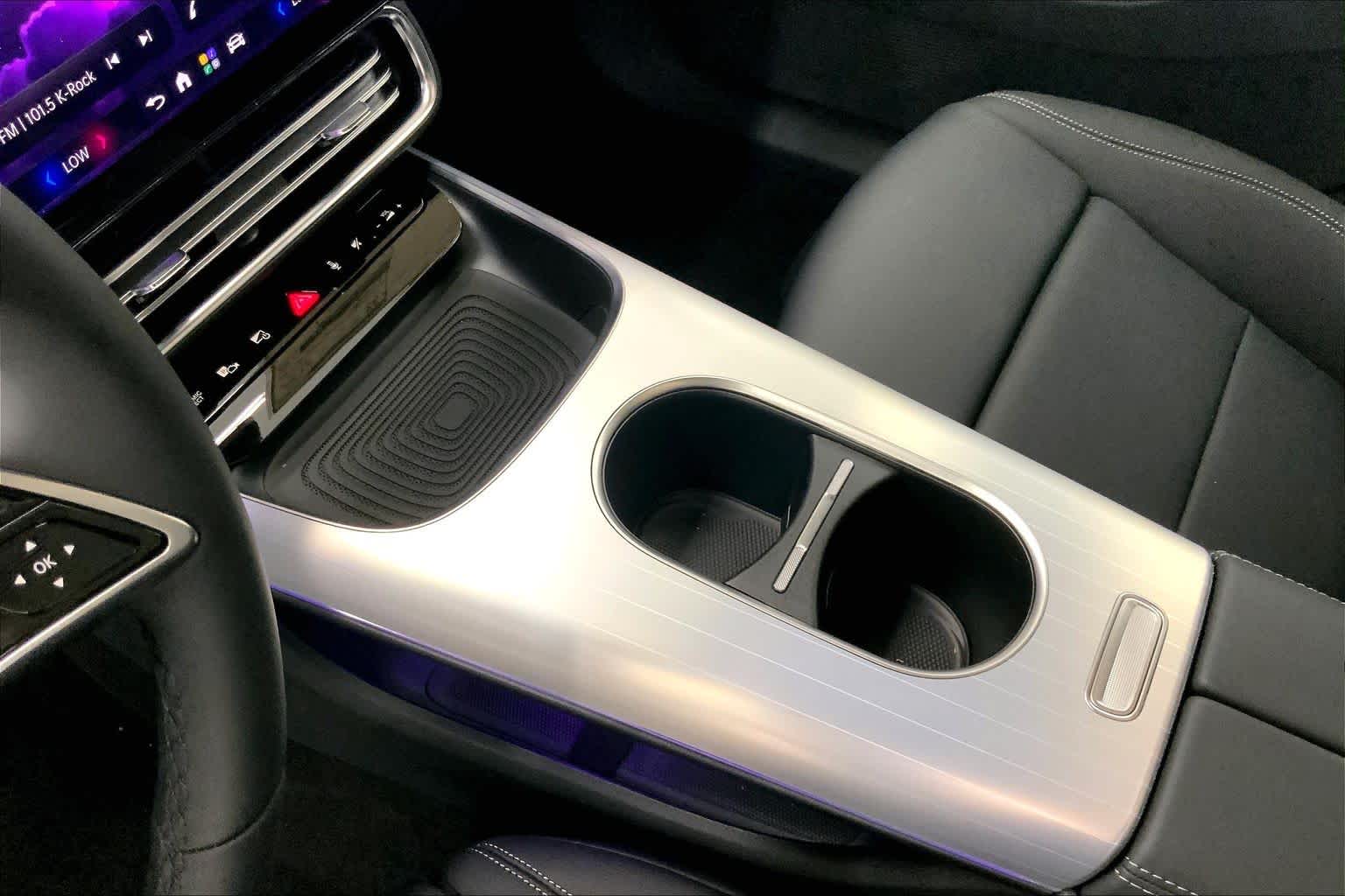 2027 Mercedes-Benz CLA 220 Hybrid FWD
