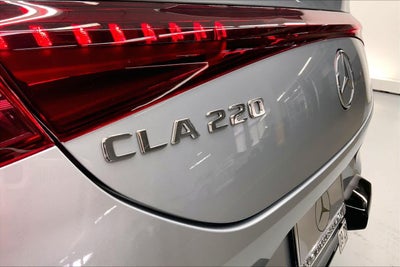 2027 Mercedes-Benz CLA 220 Hybrid FWD
