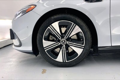 2027 Mercedes-Benz CLA 220 Hybrid FWD