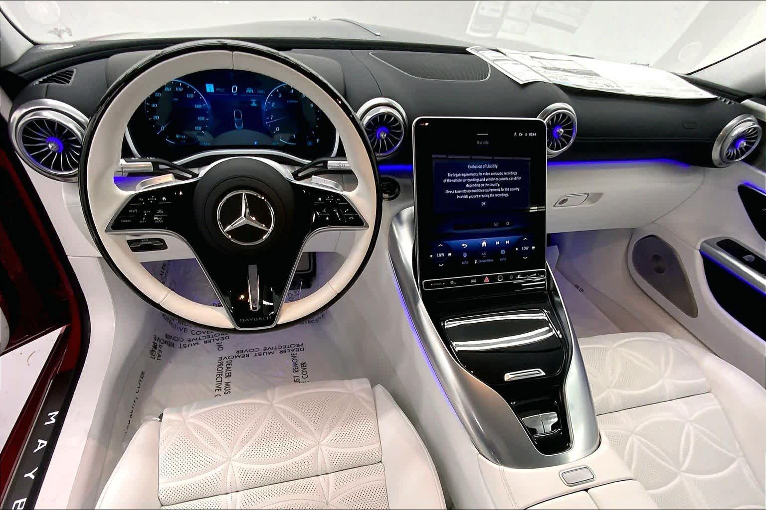 2026 Mercedes-Benz Maybach SL 680 Roadster