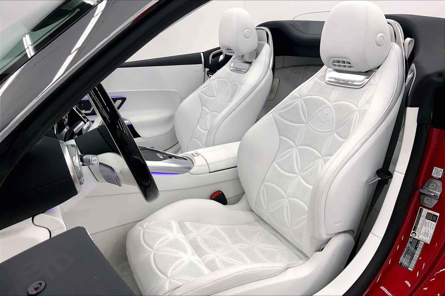 2026 Mercedes-Benz Maybach SL 680 Roadster