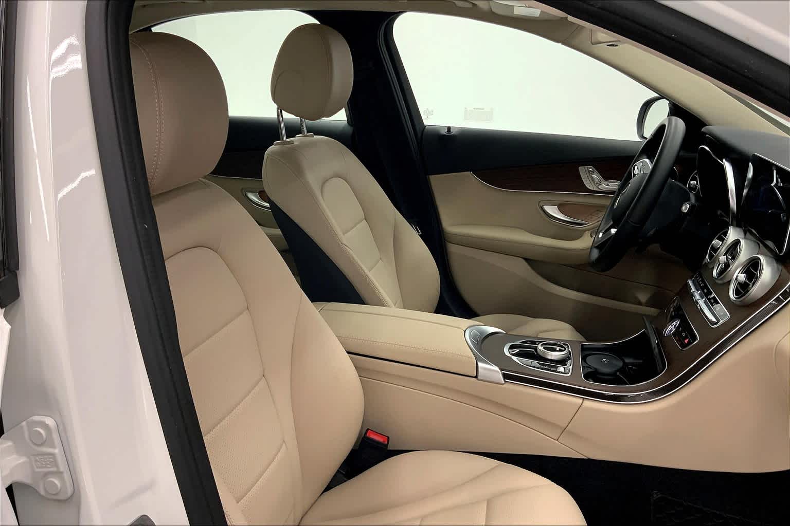 2020 Mercedes-Benz C 300 Sedan