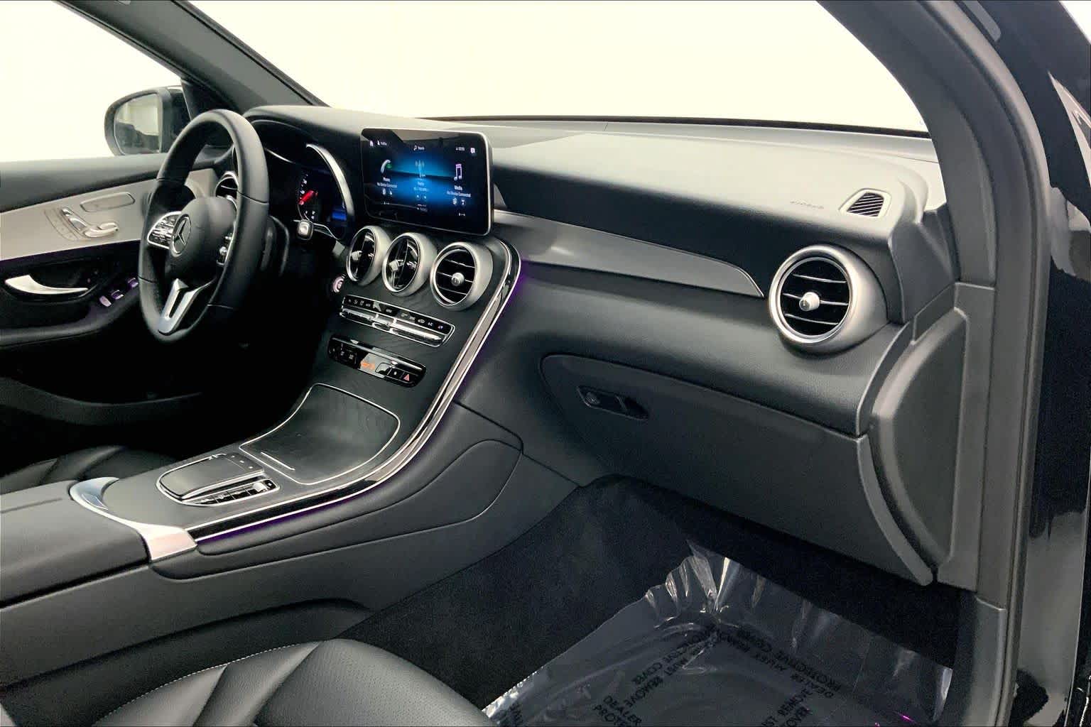2022 Mercedes-Benz GLC 300 SUV