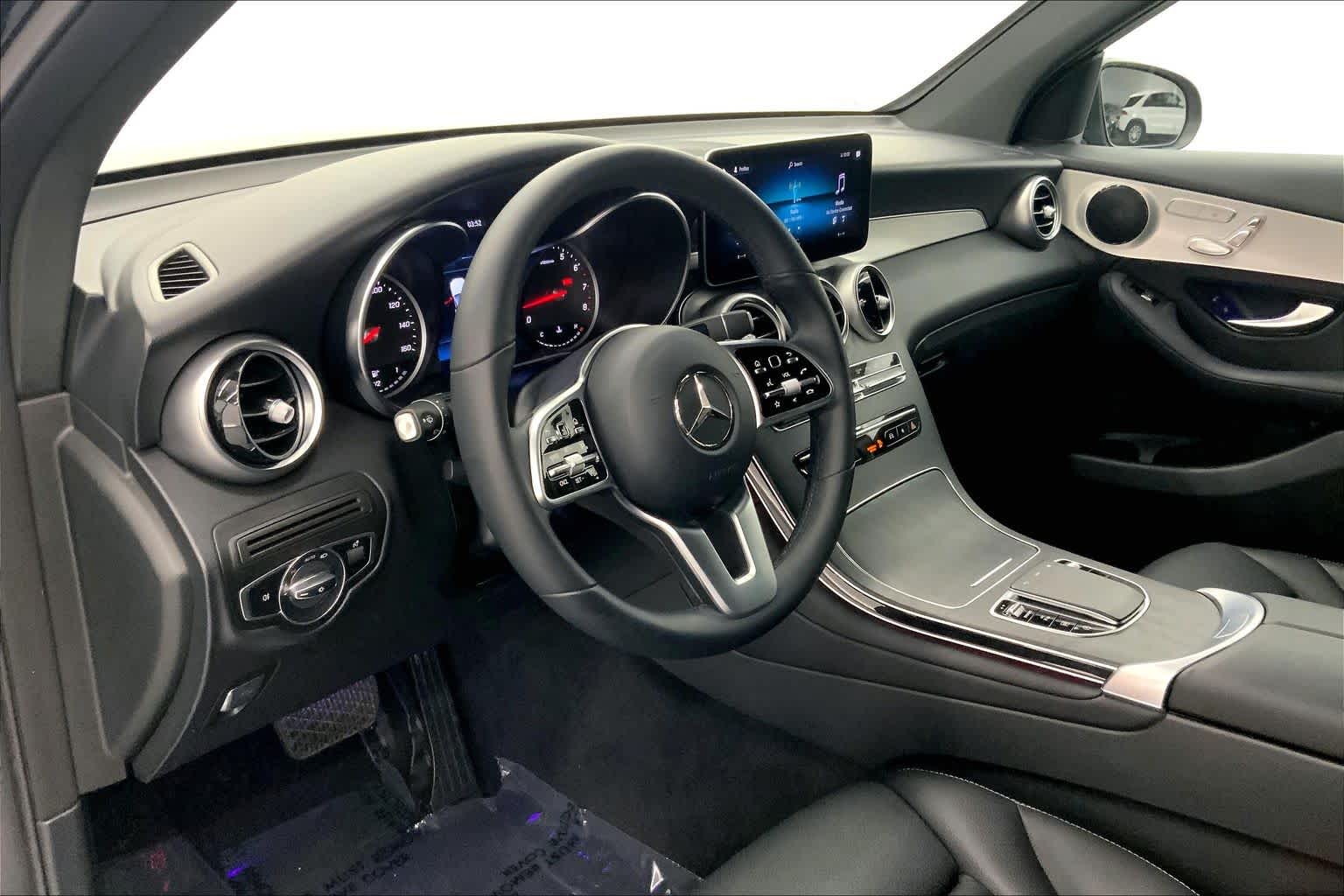 2022 Mercedes-Benz GLC 300 SUV