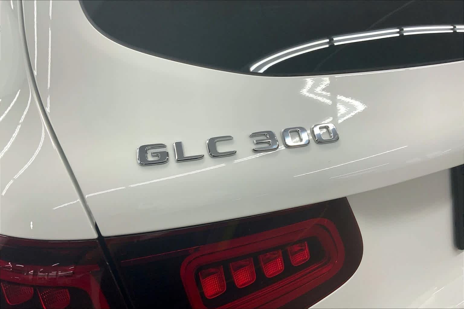 2022 Mercedes-Benz GLC 300 SUV