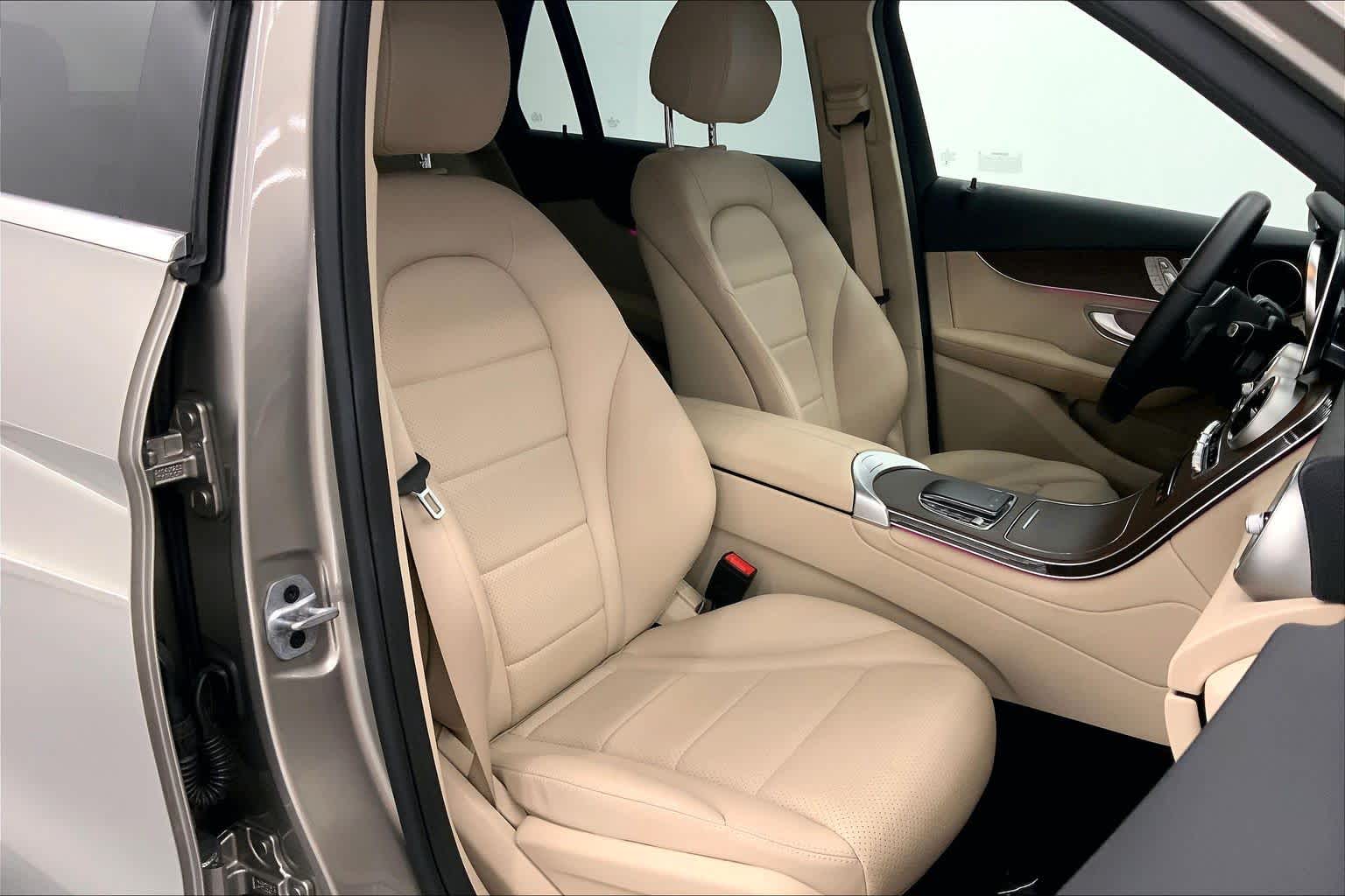2022 Mercedes-Benz GLC 300 SUV