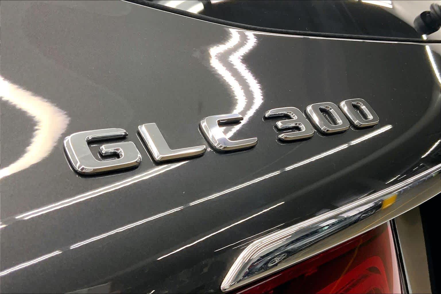 2022 Mercedes-Benz GLC 300 SUV