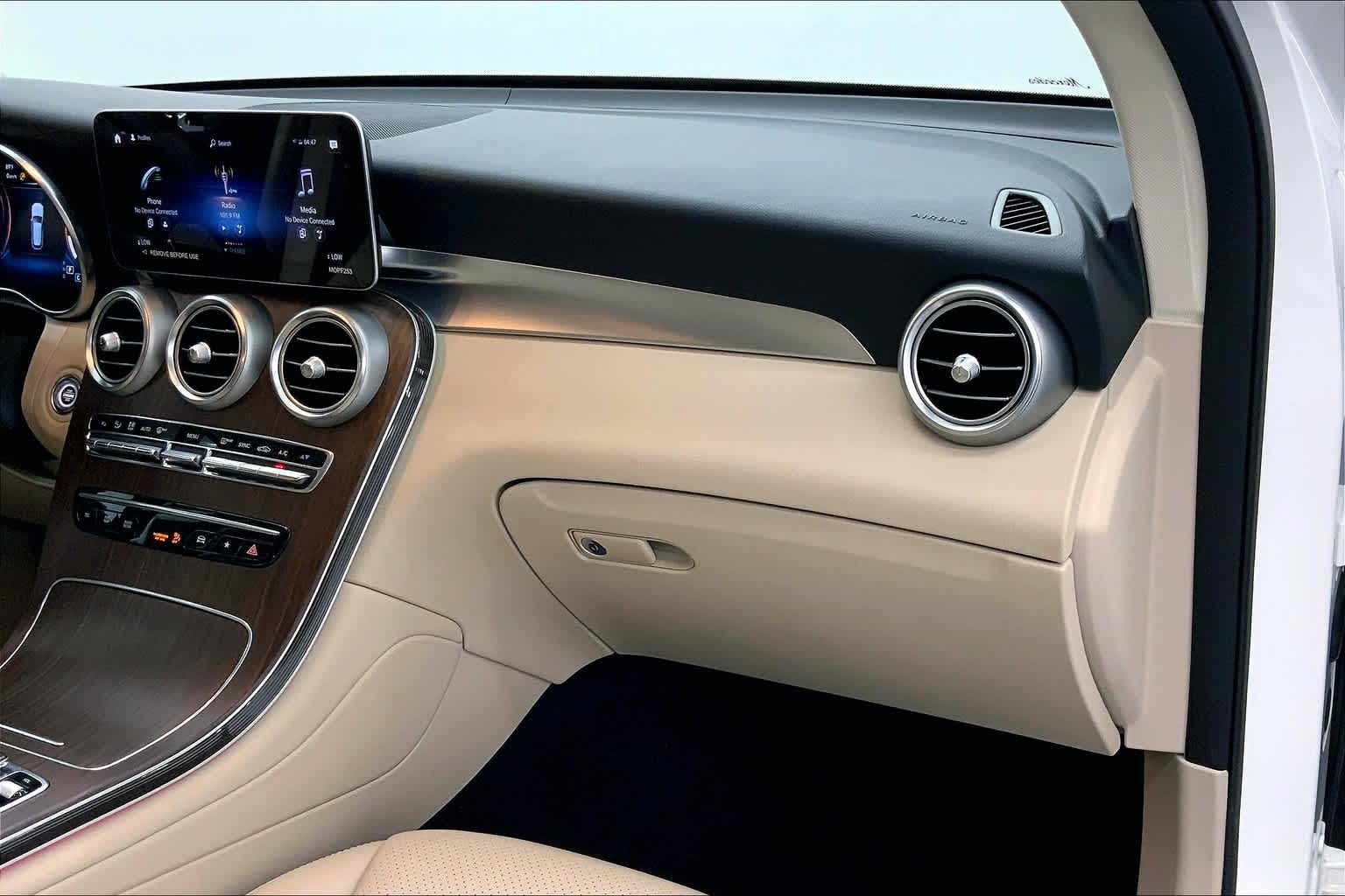 2022 Mercedes-Benz GLC 300 SUV