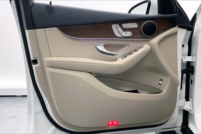 2022 Mercedes-Benz GLC 300 SUV
