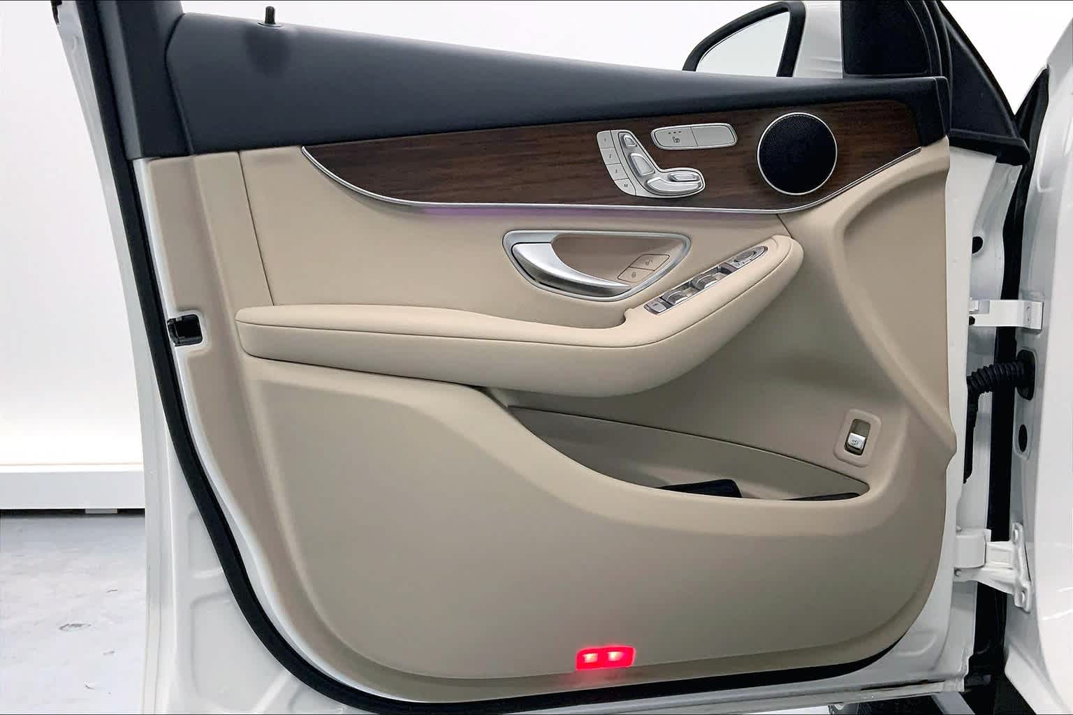 2022 Mercedes-Benz GLC 300 SUV