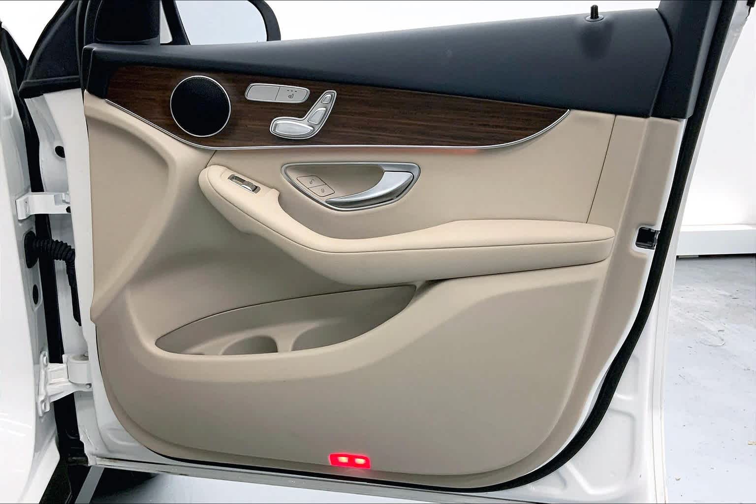 2022 Mercedes-Benz GLC 300 SUV