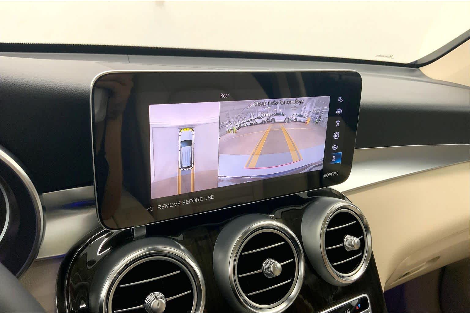 2022 Mercedes-Benz GLC 300 SUV